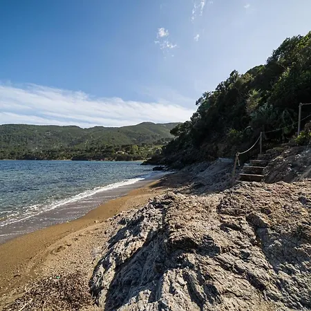 Ray Beach Nyaraló