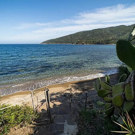 Ray Beach Nyaraló Capoliveri